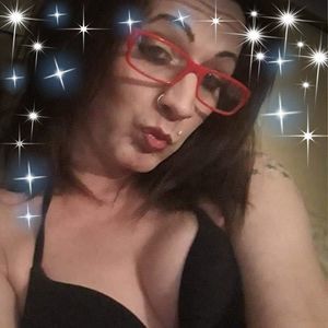 Meet your Posher, Layla